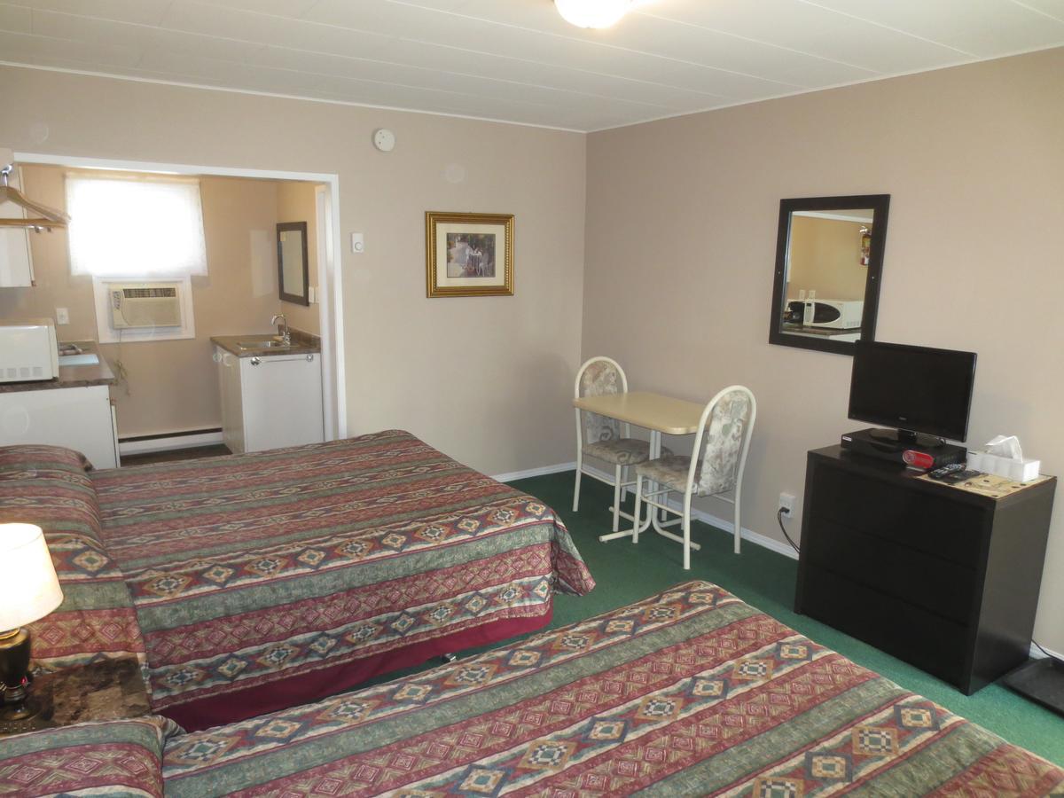 Overlander Motel 3*