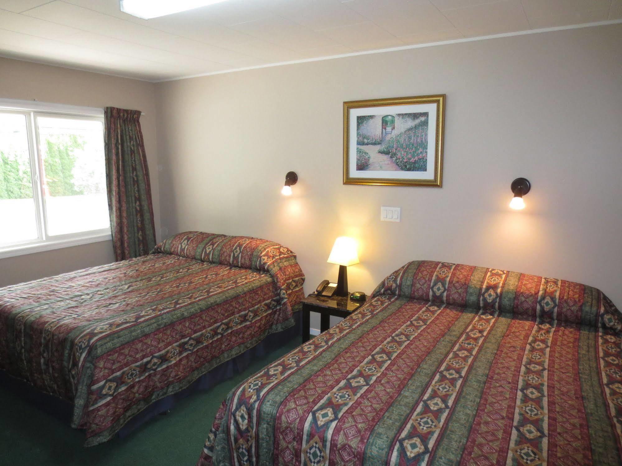 Motel Overlander 3*